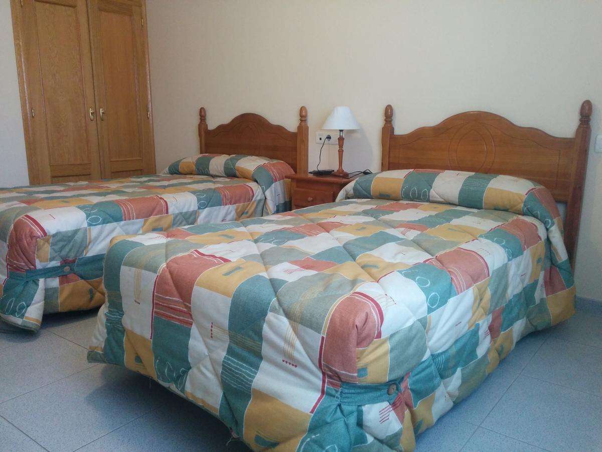 Hostal Carmen Ξενοδοχείο El Puente  Εξωτερικό φωτογραφία